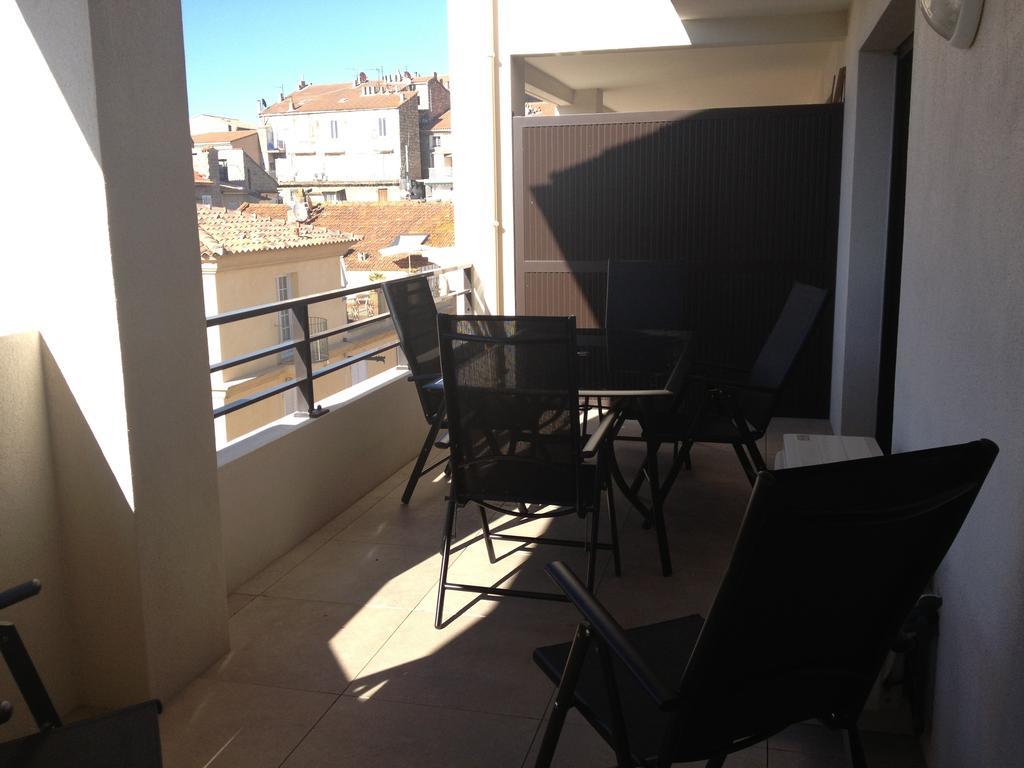 Porto-piano Propriano (Corsica)